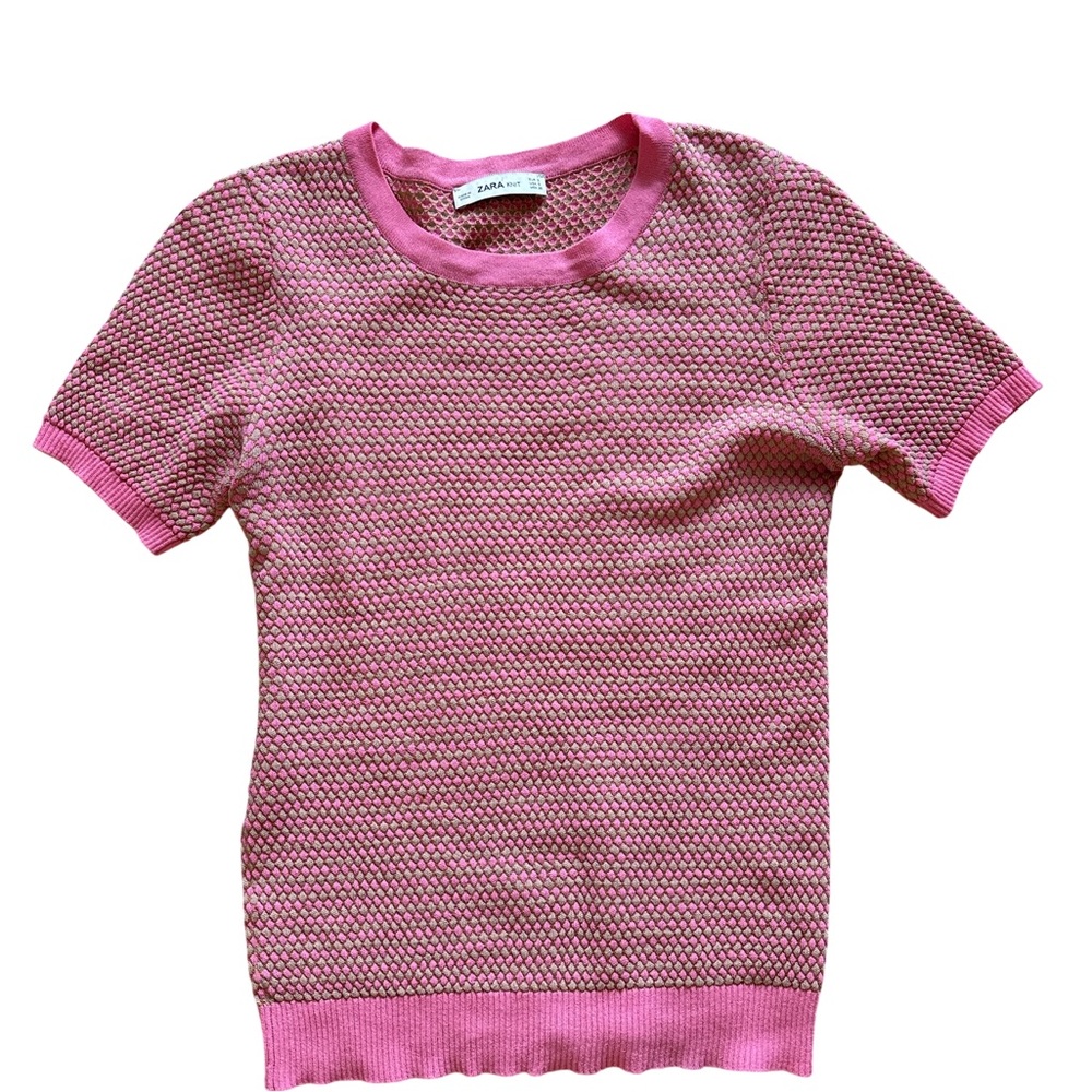 Zara Textured Short Sleeve Tee in Pink